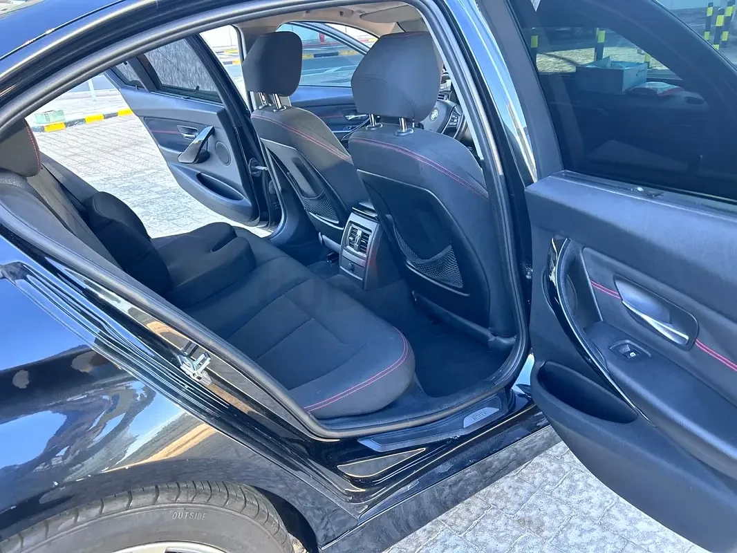 BMW 3 series 328i AT (245 hp) - 17