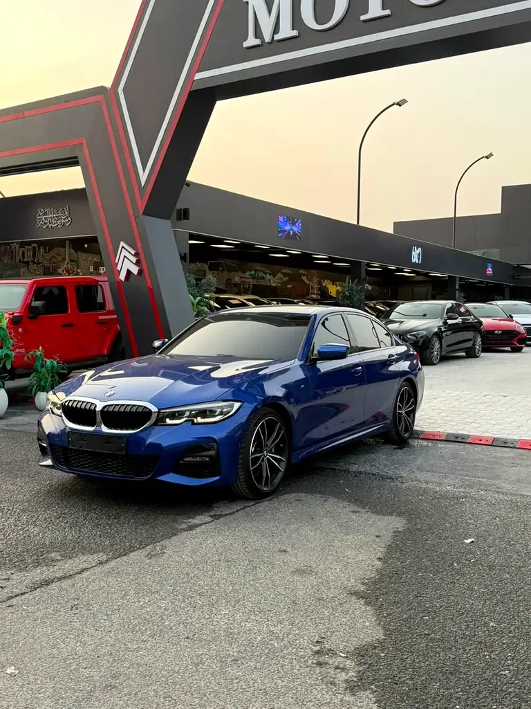 BMW 3 series 330i Steptronic (258 hp)