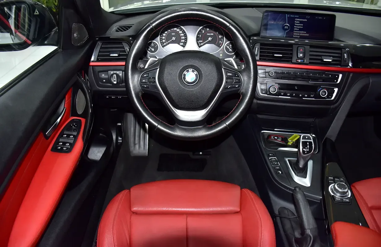 BMW 3 series 335i AT (306 hp) - 12