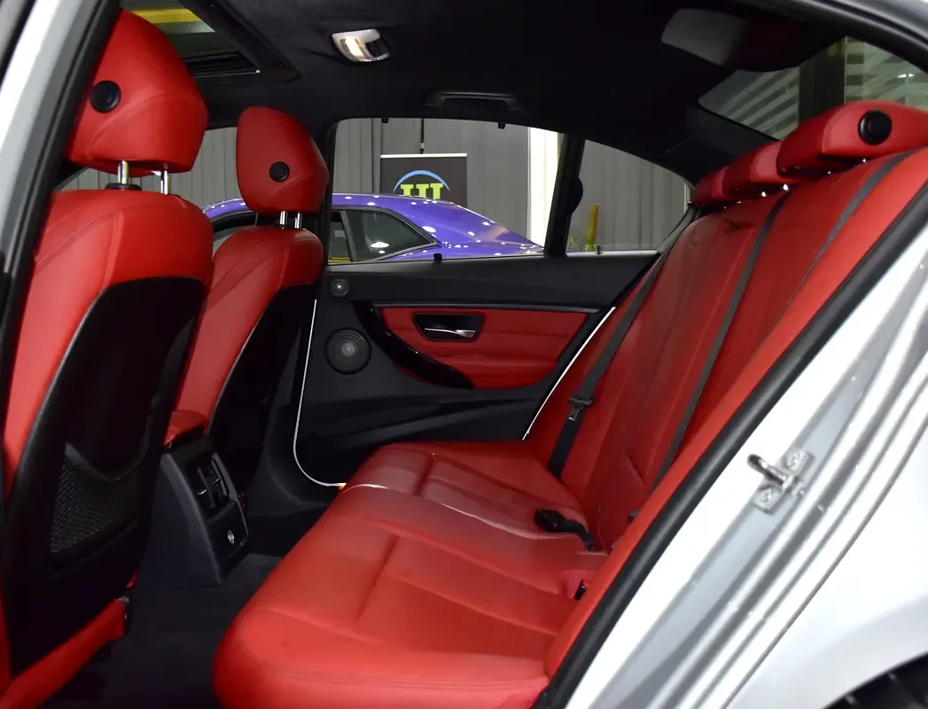 BMW 3 series 335i AT (306 hp) - 18