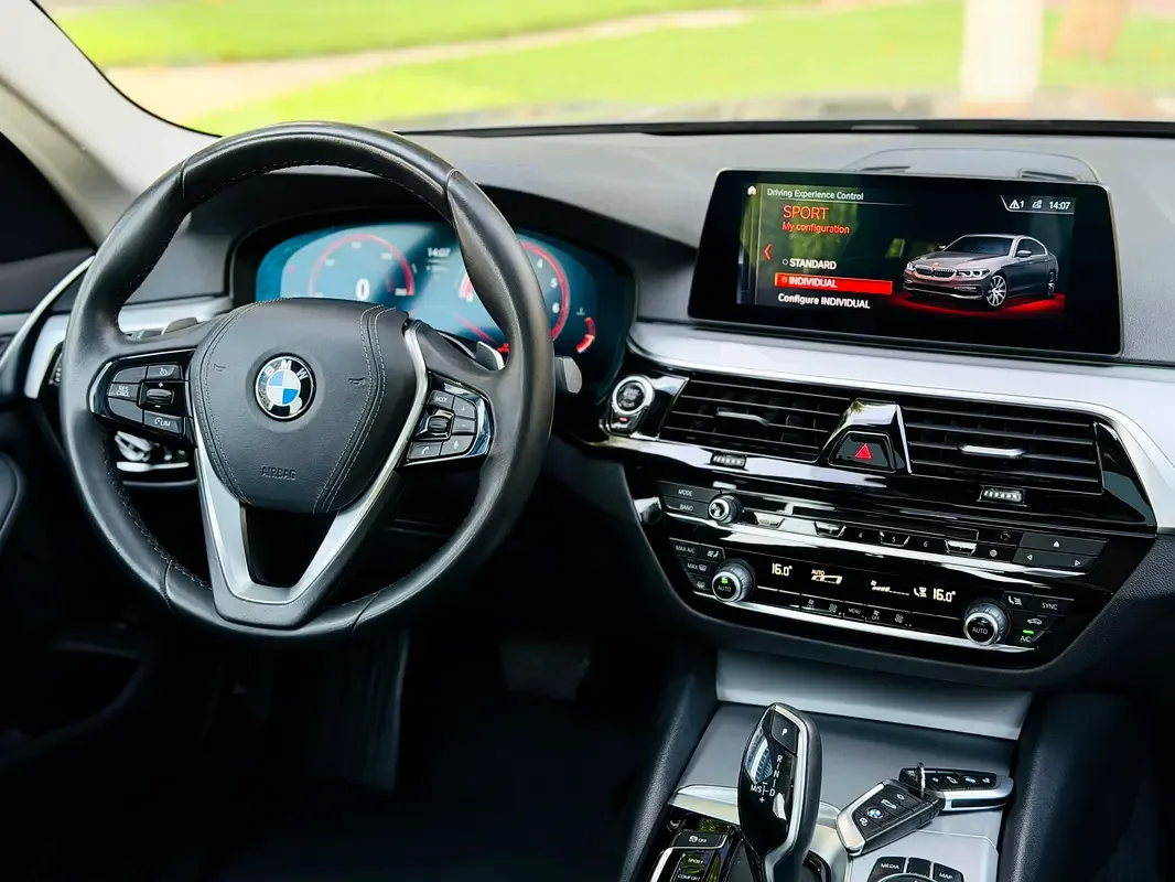 BMW 5 series 2.0 AT (184 حصان) - 18
