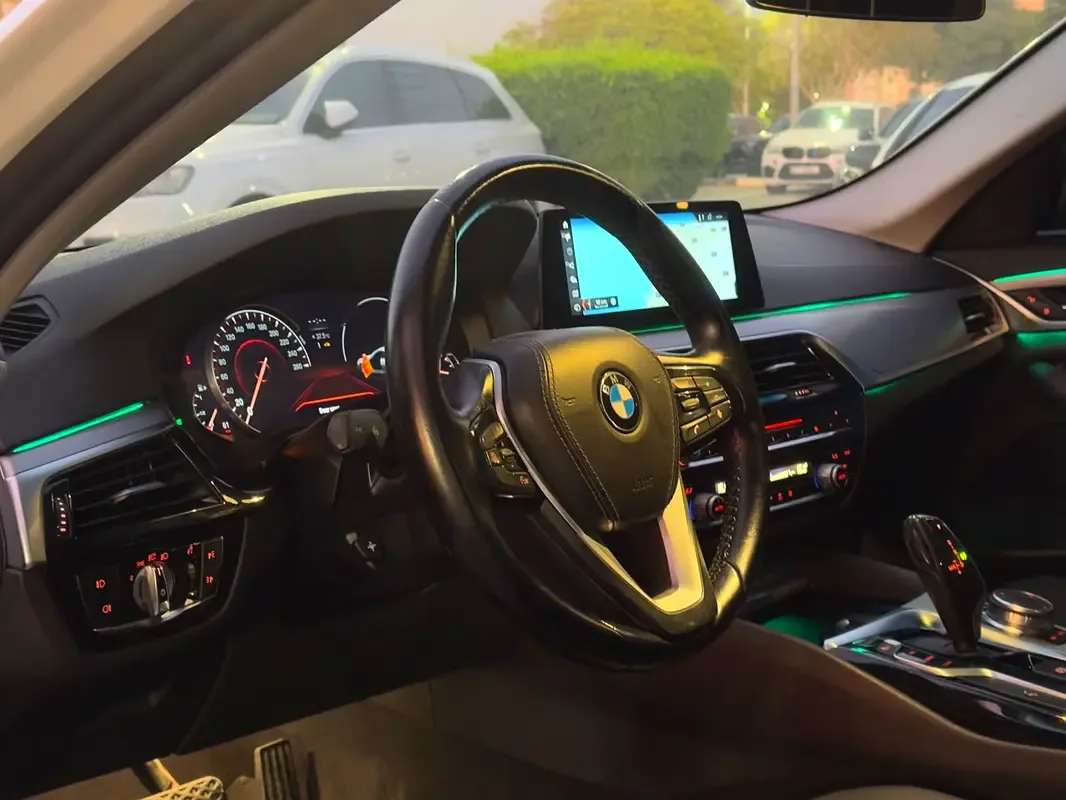 BMW 5 series 2.0 AT RWD (184 hp) - 11