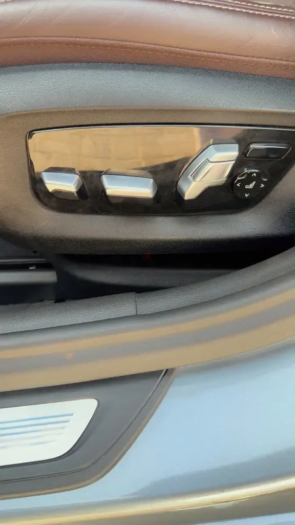 BMW 5 series 2.0 AT RWD (252 hp) - 7