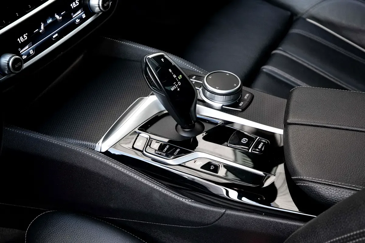 BMW 5 series 3.0 AT (333 hp) - 10