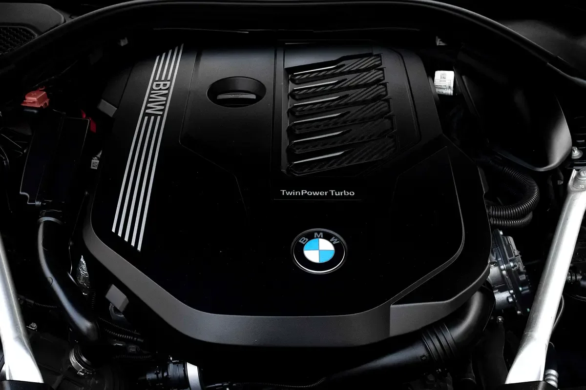 BMW 5 series 3.0 AT (333 hp) - 14