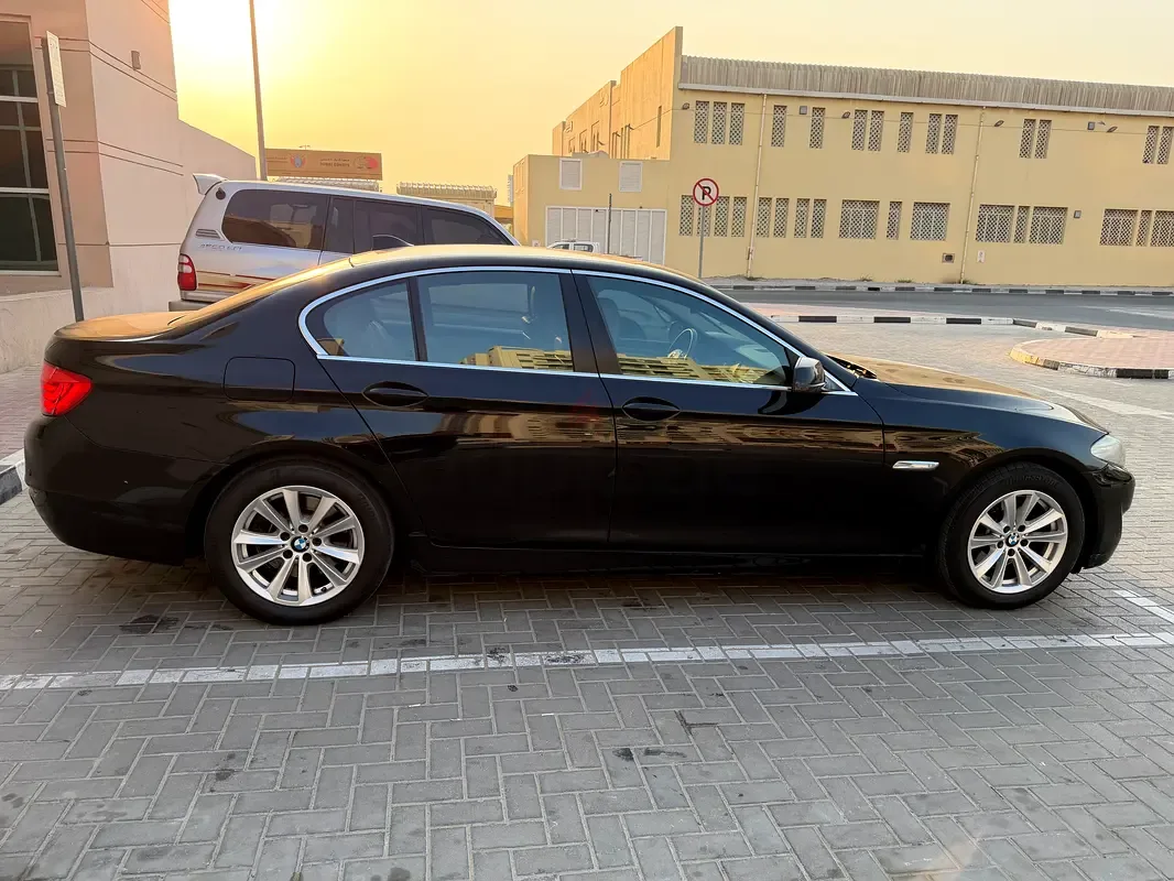 BMW 5 series 520i Steptronic (184 حصان) - 5