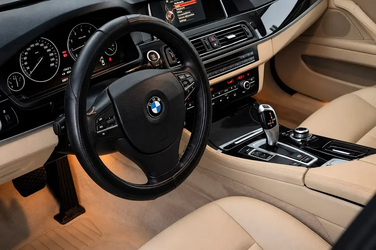 BMW 5 series 520i Steptronic (184 حصان) - 8