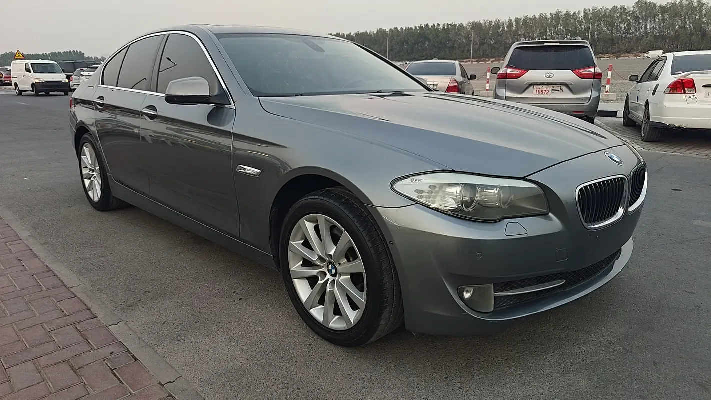 BMW 5 series 528i Steptronic (245 hp)