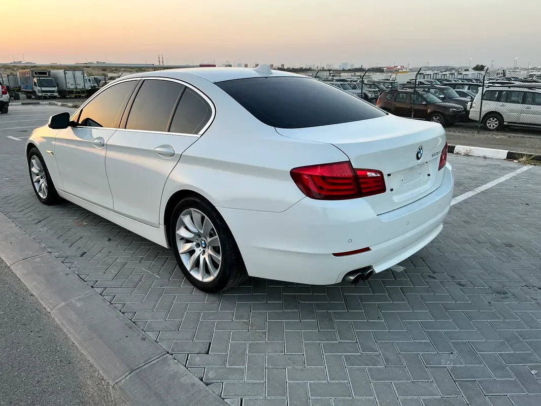BMW 5 series 528i Steptronic (245 حصان) - 4