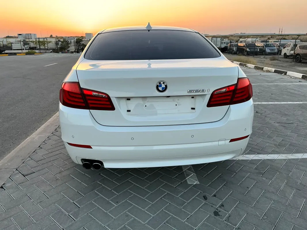 BMW 5 series 528i Steptronic (245 حصان) - 6
