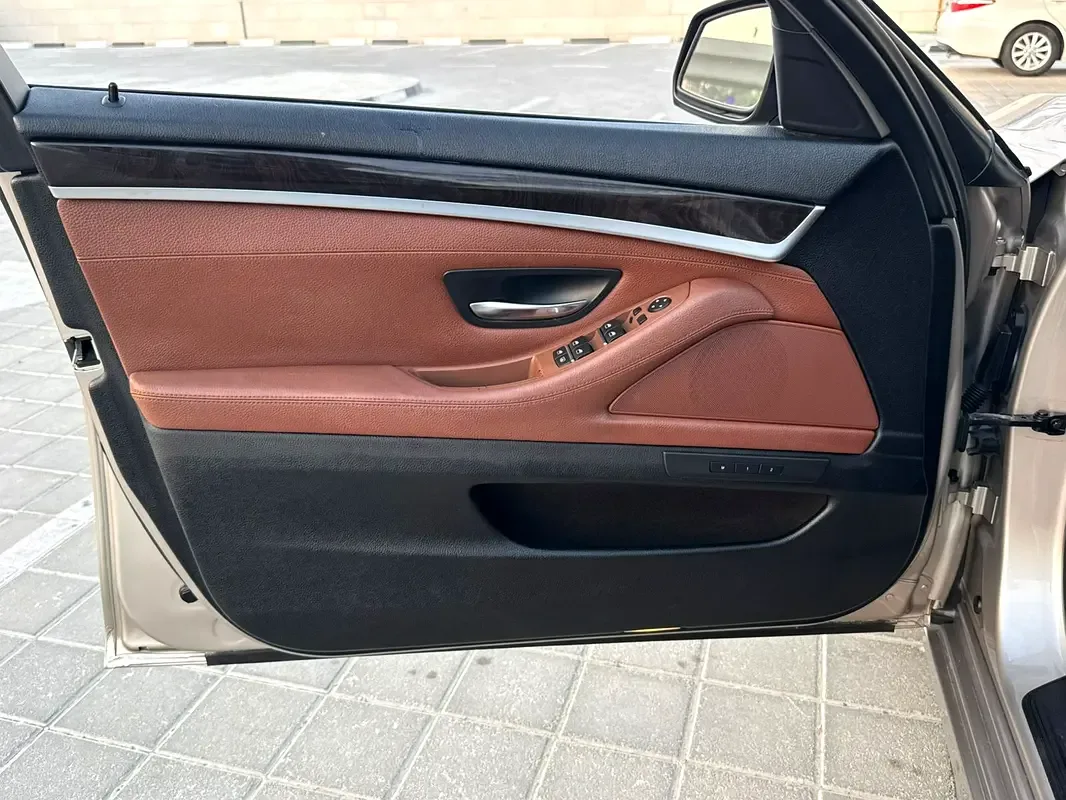 BMW 5 series 528i Steptronic (245 hp) - 17
