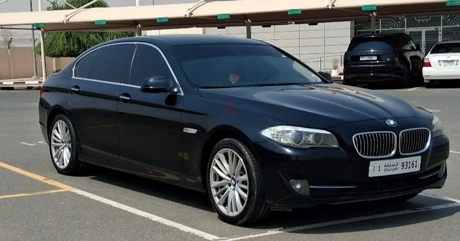 BMW 5 series 530i Steptronic (272 hp)
