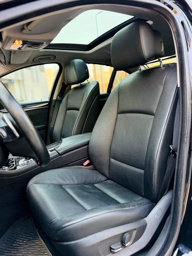BMW 5 series 530i Steptronic (272 حصان) - 10