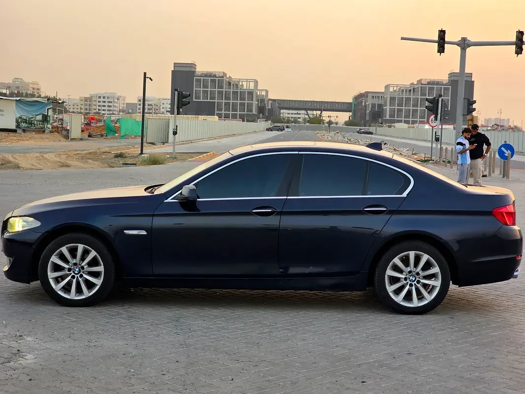 BMW 5 series 530i Steptronic (272 حصان) - 7