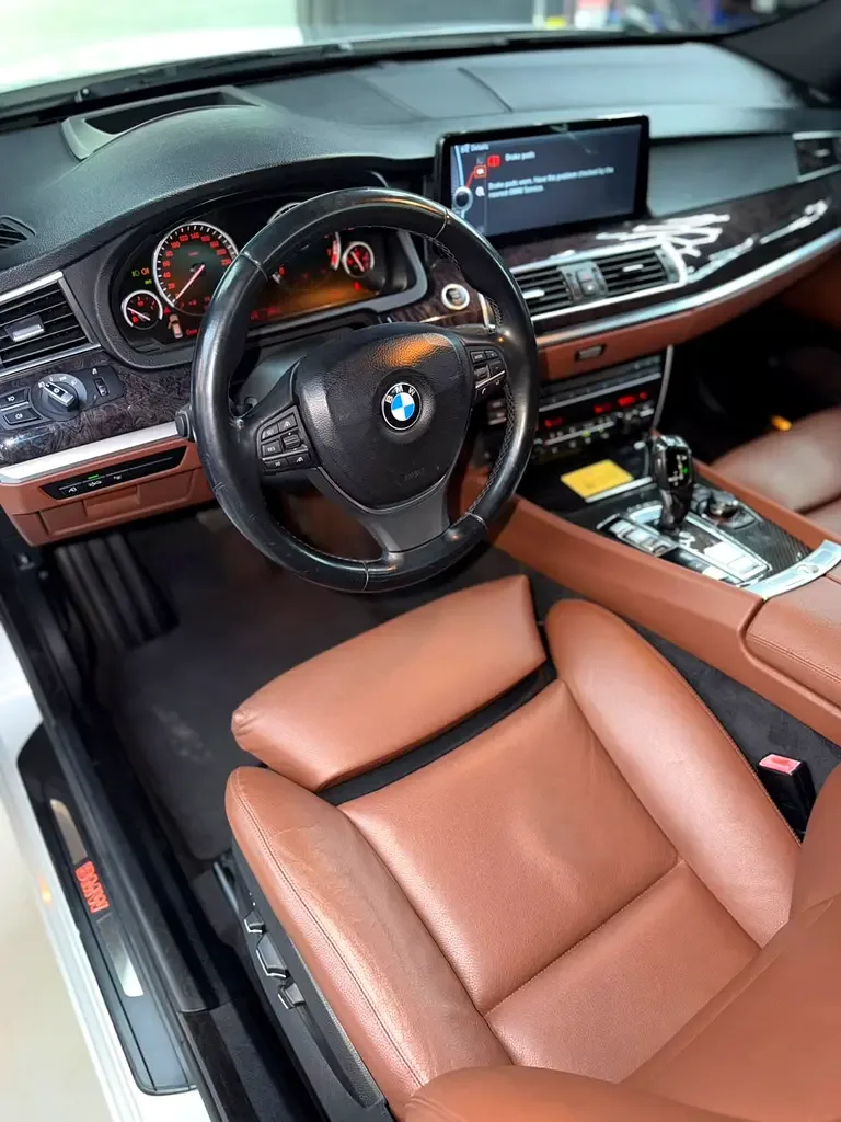 BMW 5 series 535i Steptronic (306 حصان) - 7