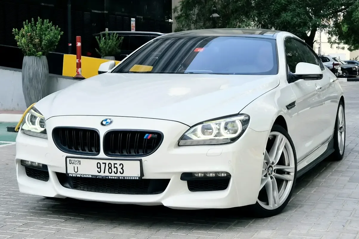 BMW 6 series 650i Steptronic (450 hp)