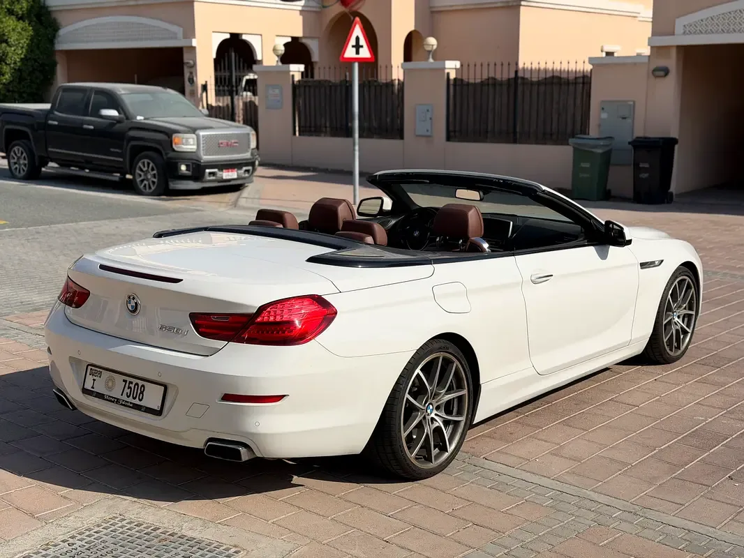 BMW 6 series 650i xDrive Steptronic (450 حصان) - 7