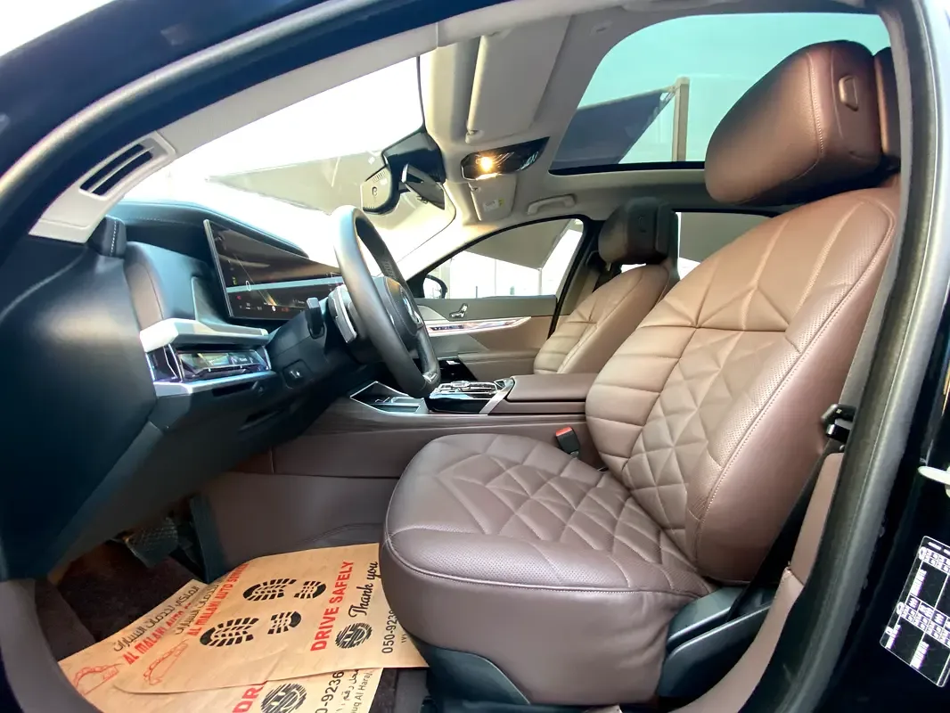 BMW 7 series 3.0 AT RWD (272 حصان) - 15