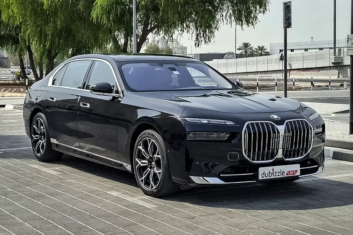 BMW 7 series 3.0 AT RWD (272 hp)