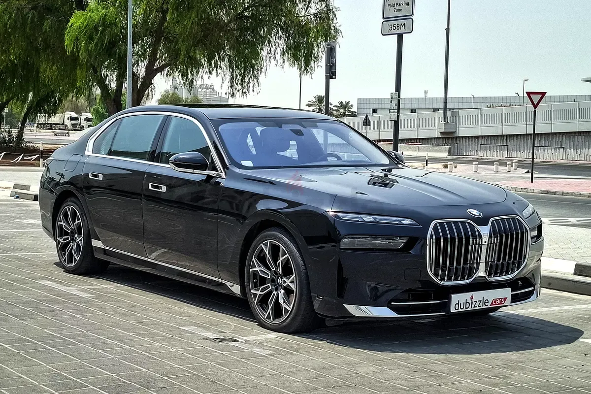BMW 7 series 3.0 AT RWD (272 hp)