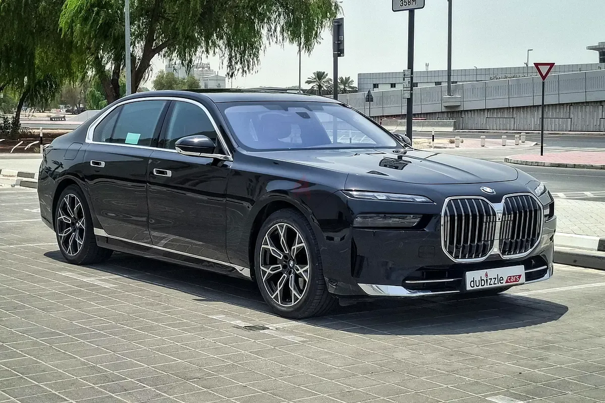BMW 7 series 3.0 AT RWD (272 hp)
