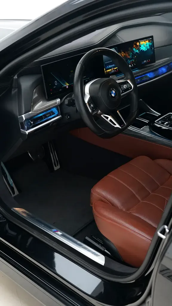 BMW 7 series 3.0 AT RWD (272 hp) - 4