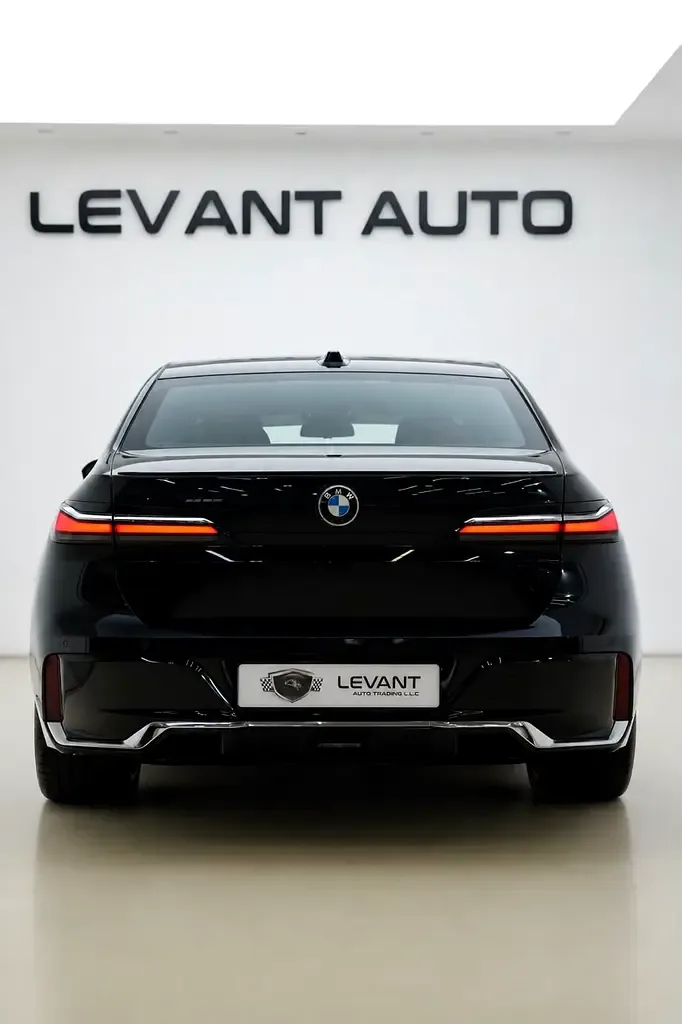 BMW 7 series 3.0 AT RWD (272 hp) - 19