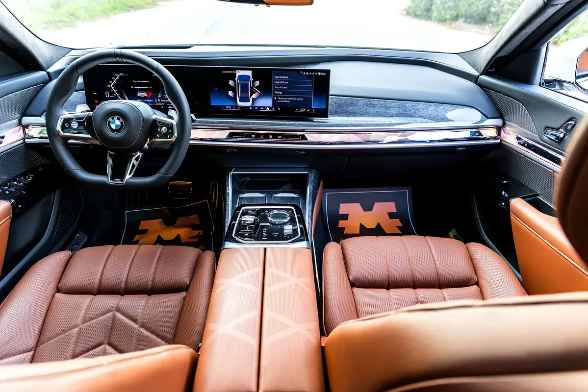 BMW 7 series 3.0 AT RWD (272 hp) - 10