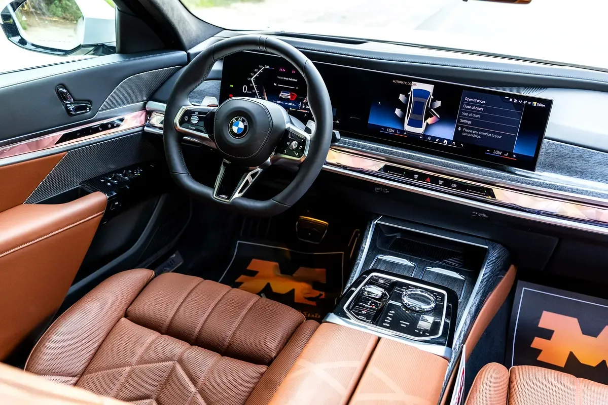 BMW 7 series 3.0 AT RWD (272 hp) - 11