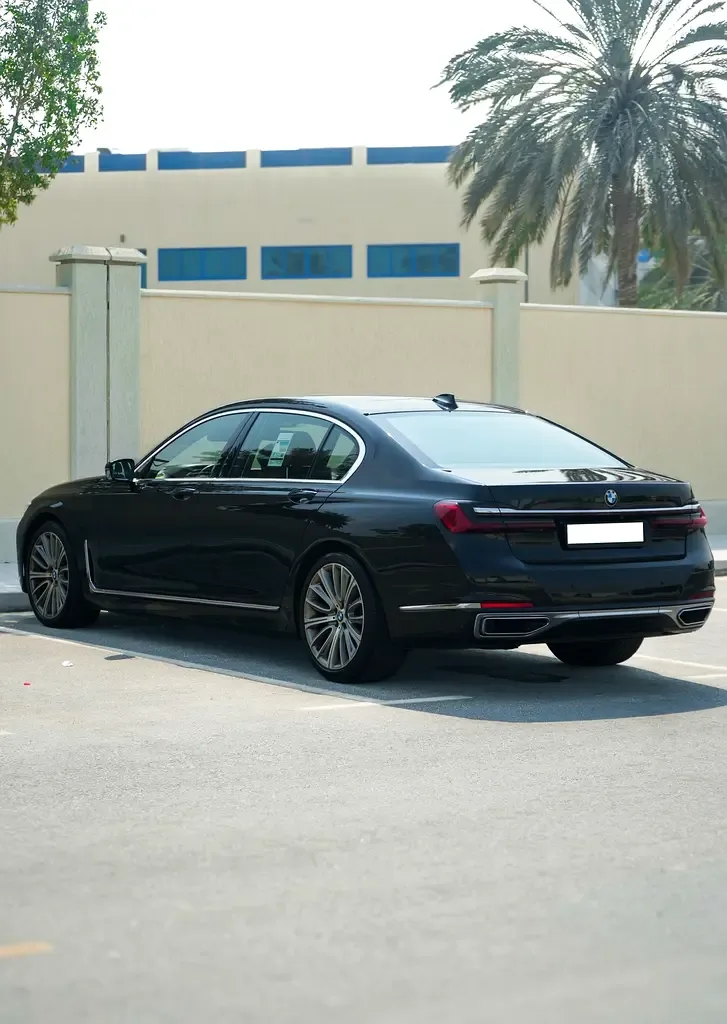 BMW 7 series 3.0 AT RWD (272 hp) - 6
