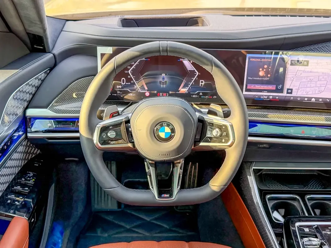 BMW 7 series 4.4 AT 4WD (544 hp) - 14