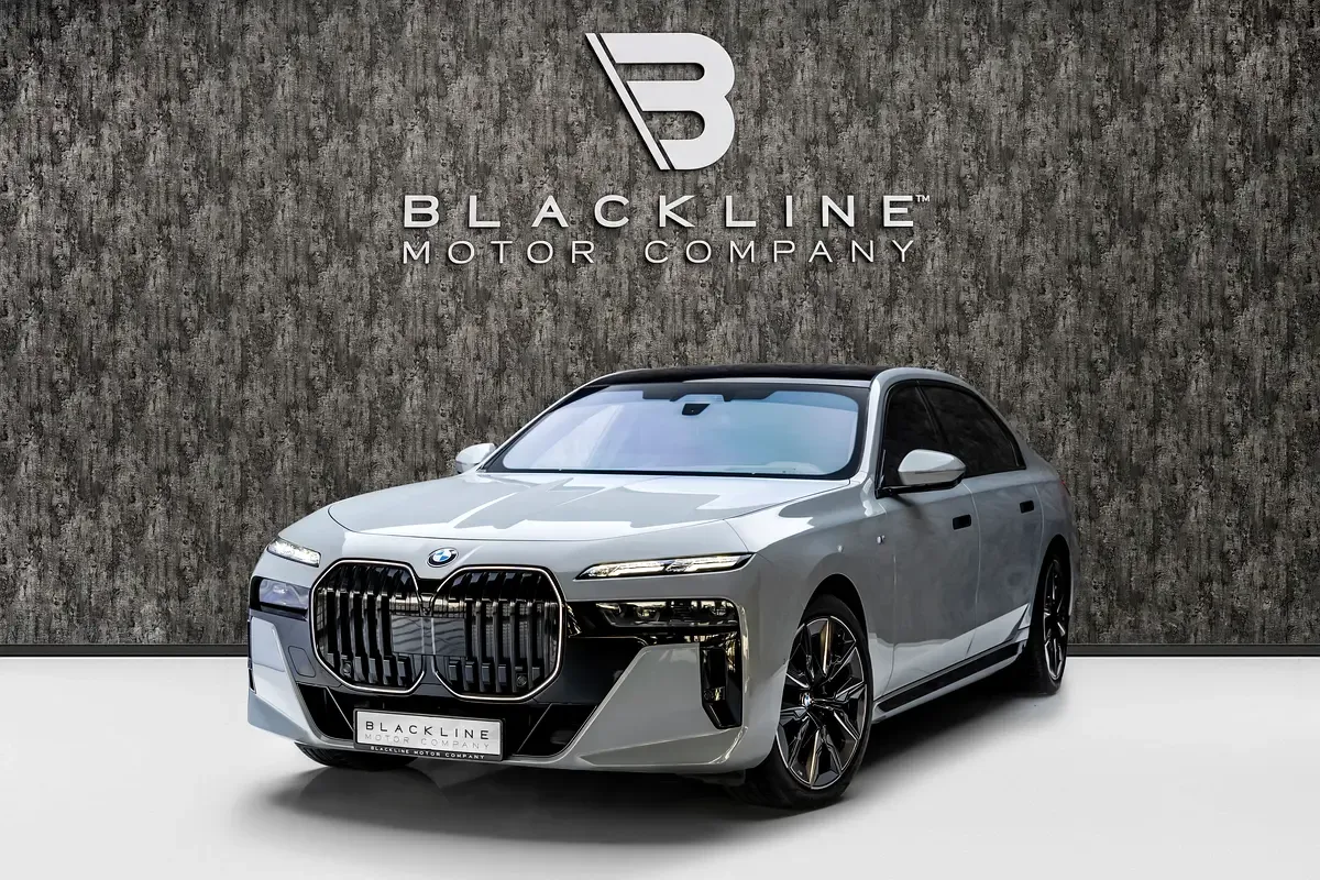BMW 7 series 4.4 AT 4WD (544 hp)