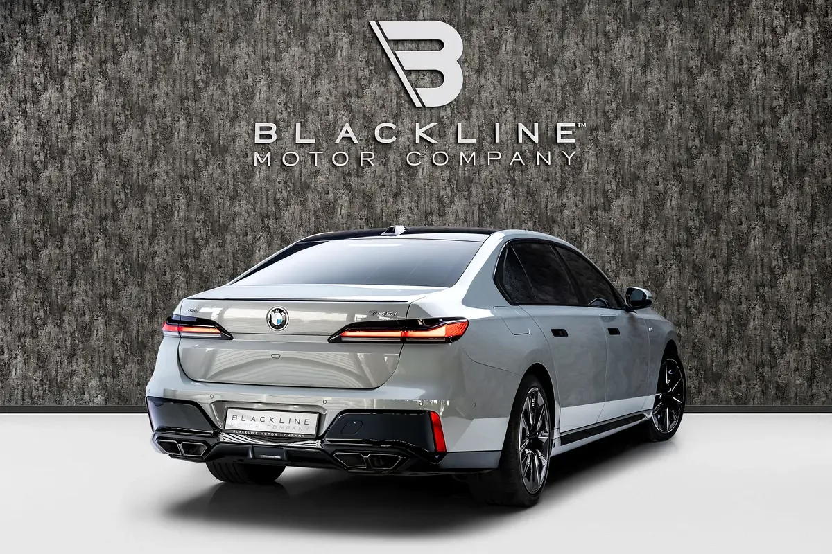 BMW 7 series 4.4 AT 4WD (544 hp) - 4
