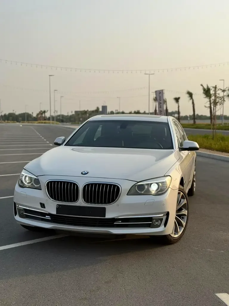 BMW 7 series 730i Steptronic (258 hp)