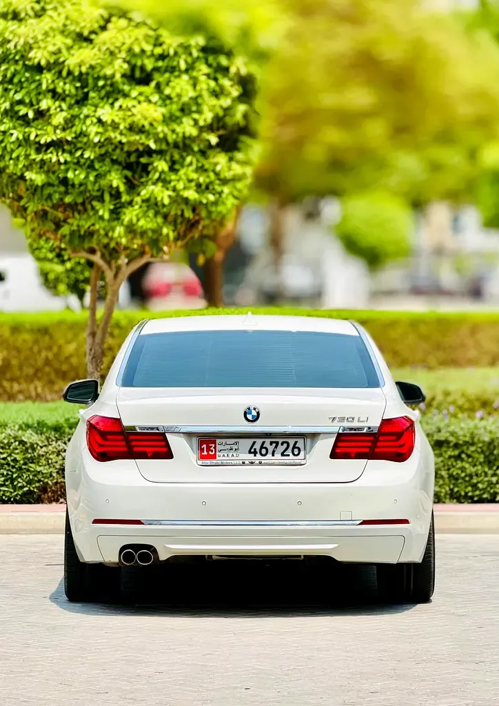 BMW 7 series 730i Steptronic (258 حصان) - 3
