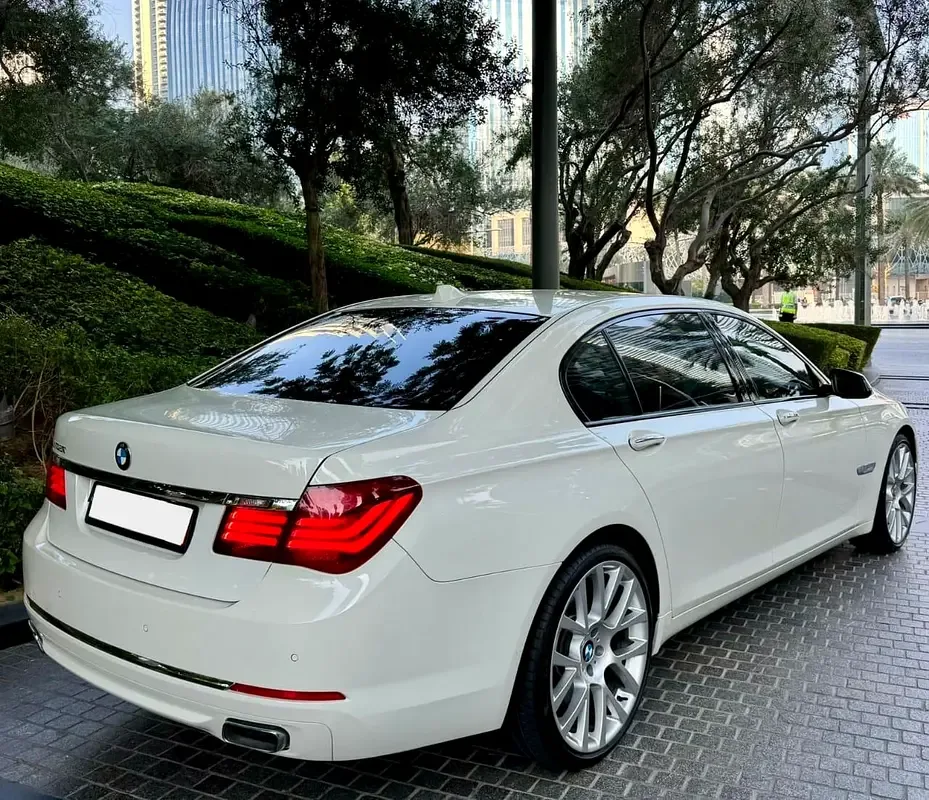 BMW 7 series 730Li Steptronic (258 hp)