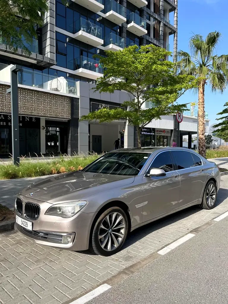 BMW 7 series 730Li Steptronic (258 hp)