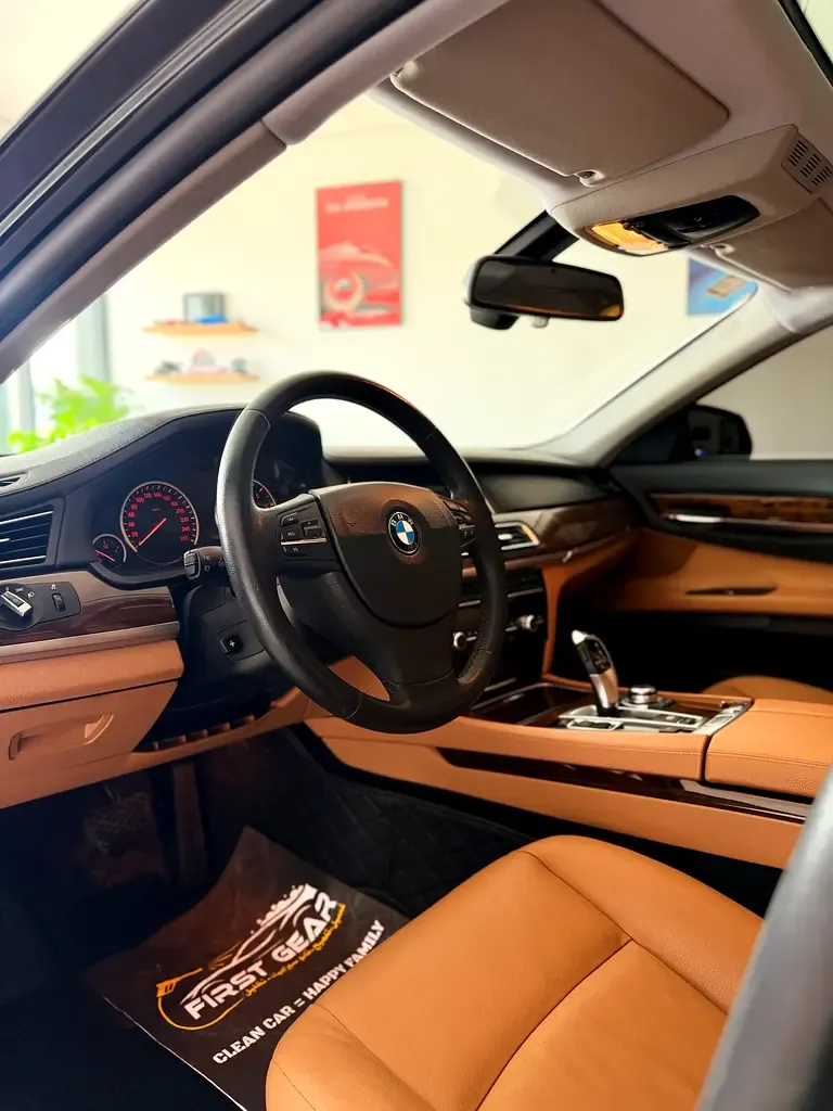 BMW 7 series 730Li Steptronic (258 hp) - 9