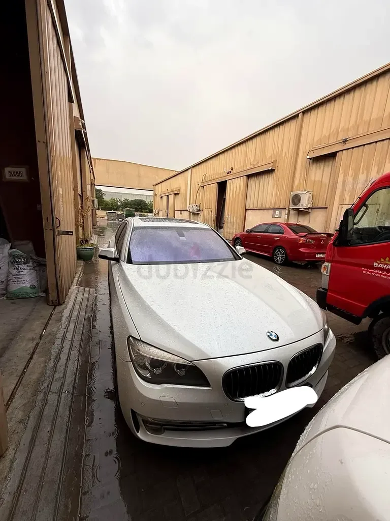 BMW 7 series 740Li Steptronic (320 hp)