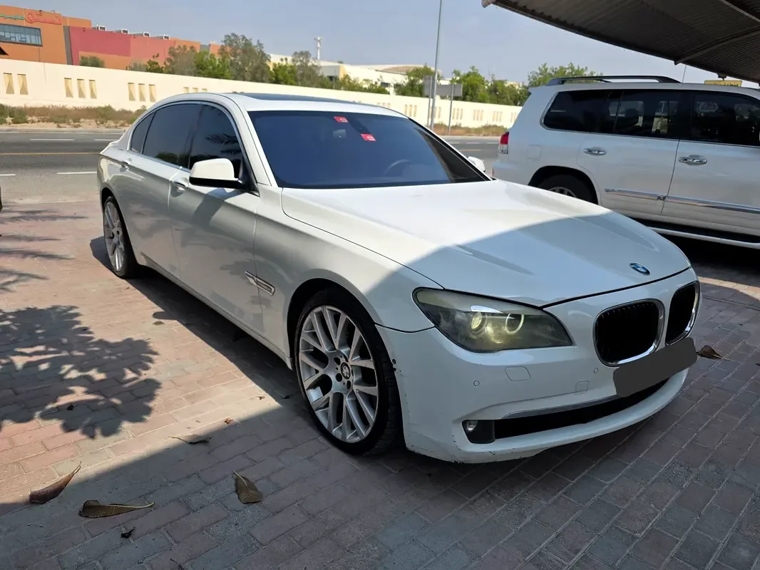 BMW 7 series 750Li AT (407 hp) - 3