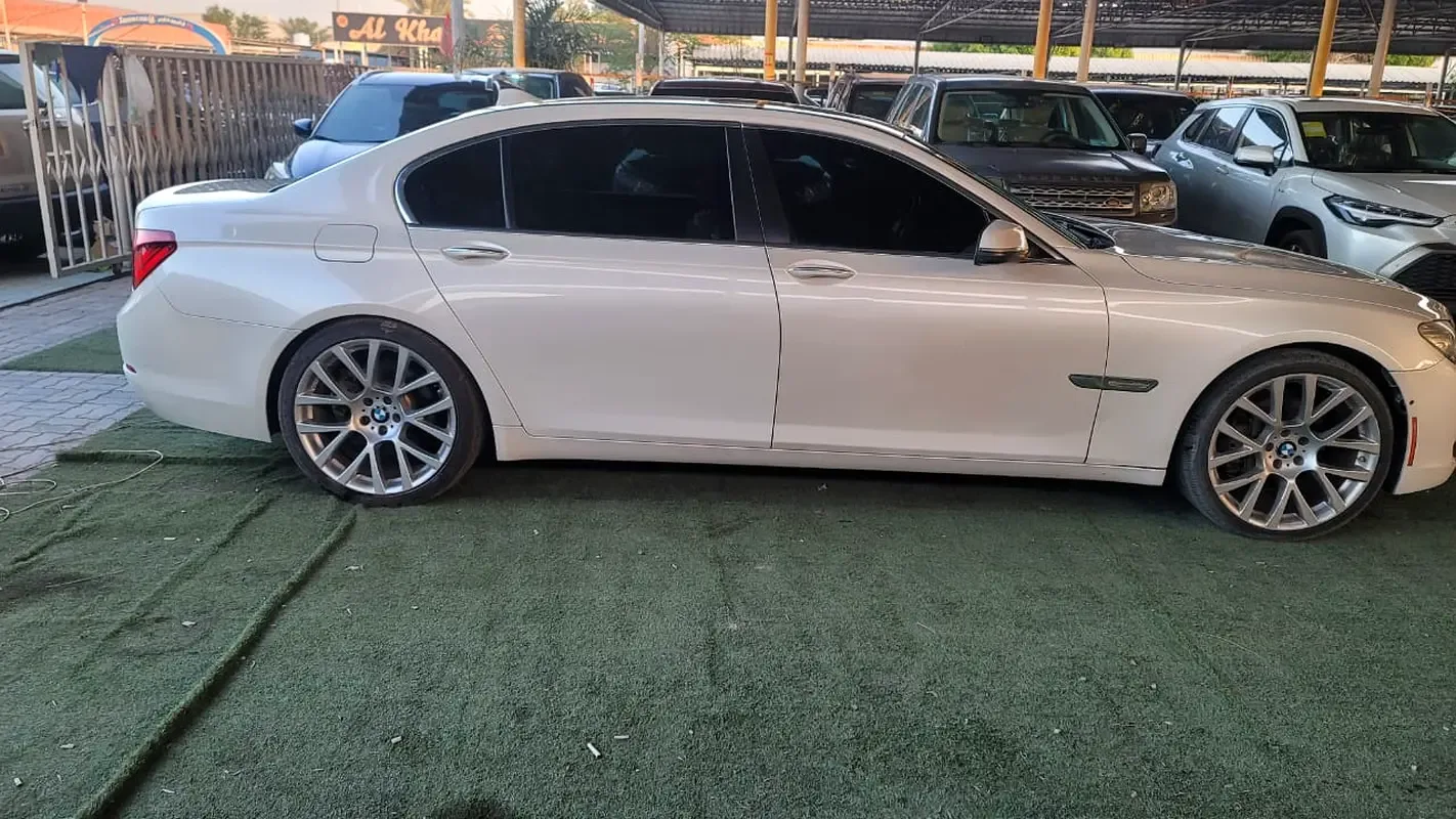 BMW 7 series 750Li Steptronic (449 hp) - 5