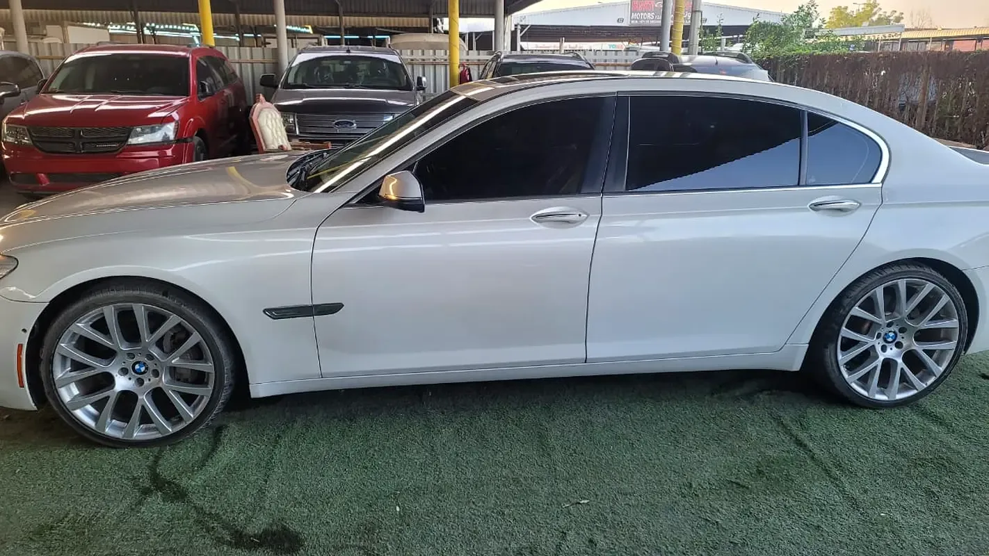 BMW 7 series 750Li Steptronic (449 hp) - 4