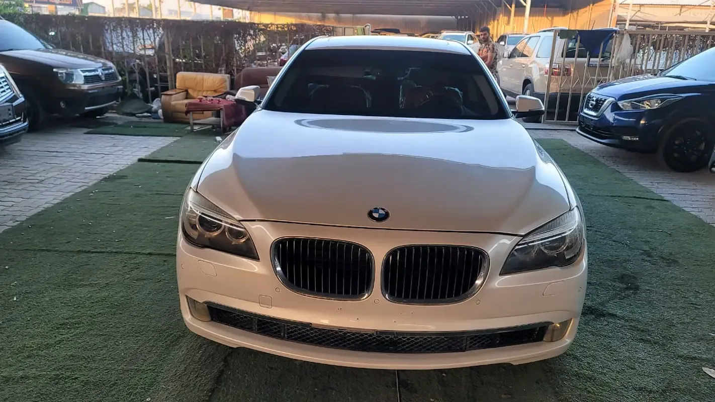 BMW 7 series 750Li Steptronic (449 hp) - 8