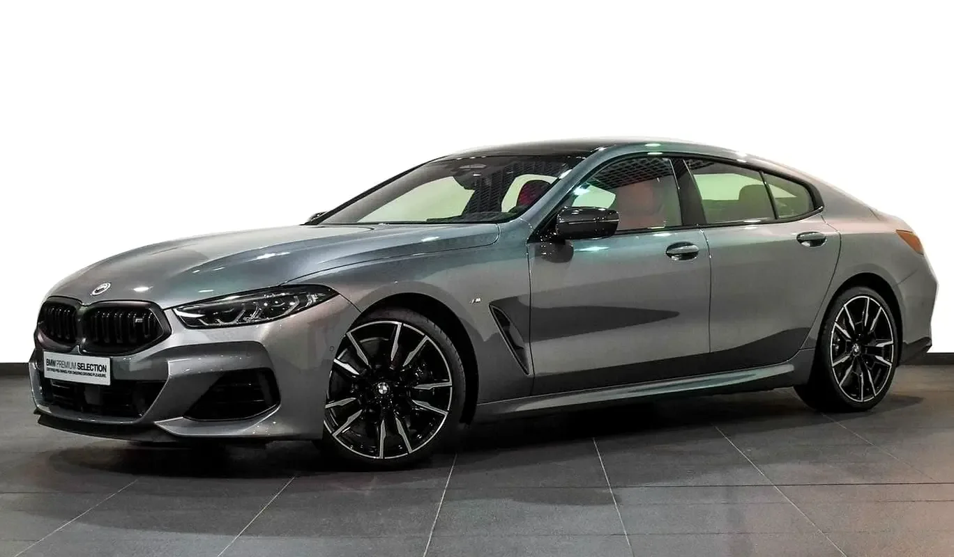 BMW 8 series 4.4 AT 4WD (530 hp)
