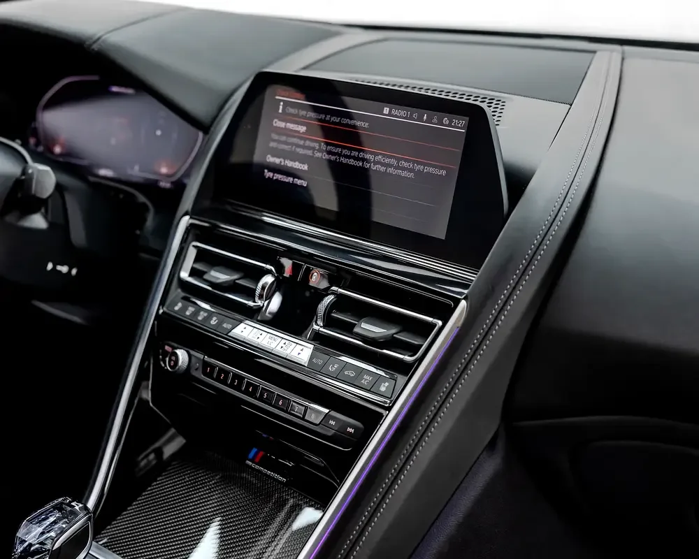 BMW 8 series M850i Steptronic xDrive (530 حصان) - 12