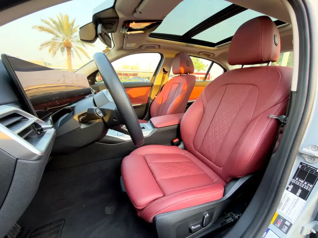 BMW i3 E AT RWD (286 حصان) - 18