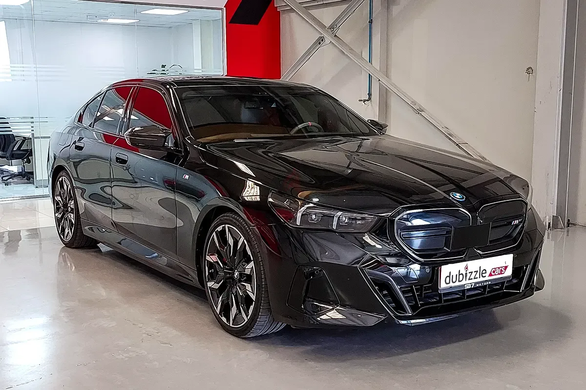 BMW i5 AT 4WD (524 hp)