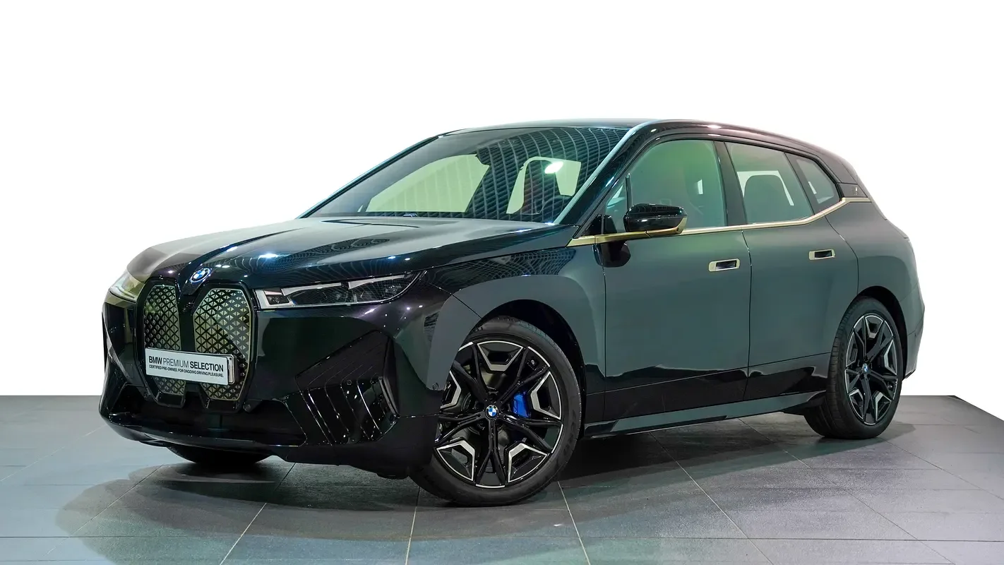 BMW iX AT 4WD (544 hp)