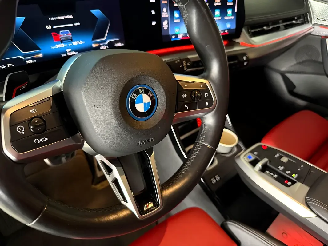 BMW iX1 AT 4WD (313 hp) - 18