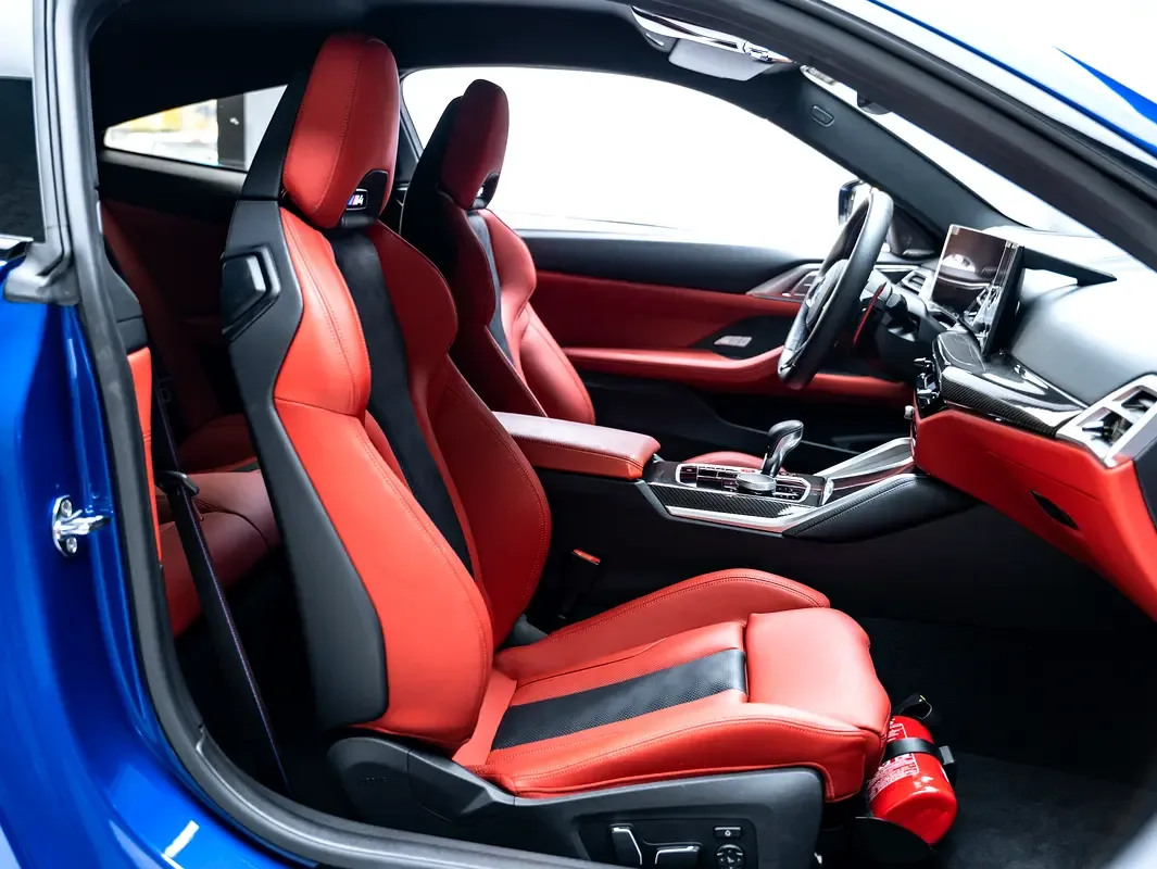 BMW M4 3.0 AT 4WD (550 حصان) - 8